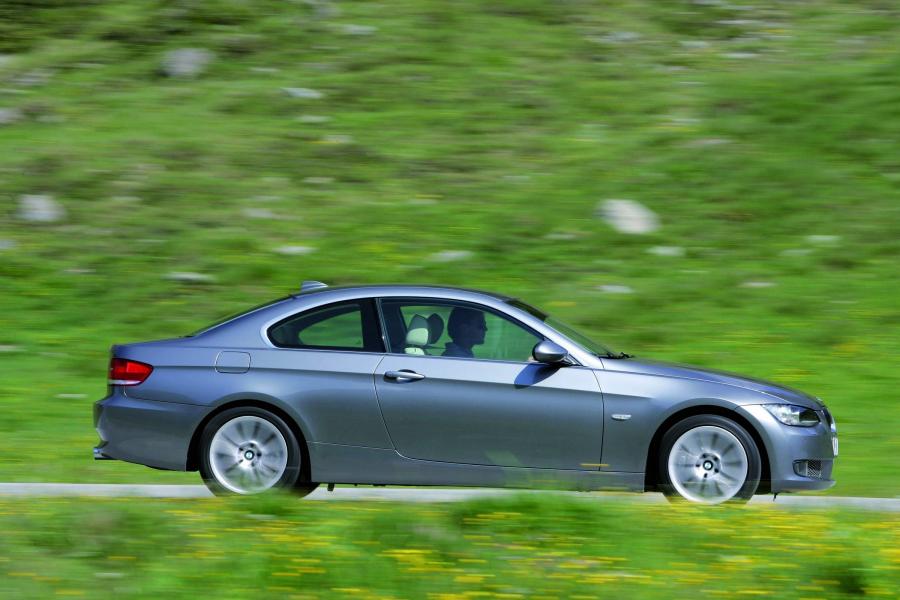  BMW 3-Series Coupe 2007 года  (фото 79 из 219)